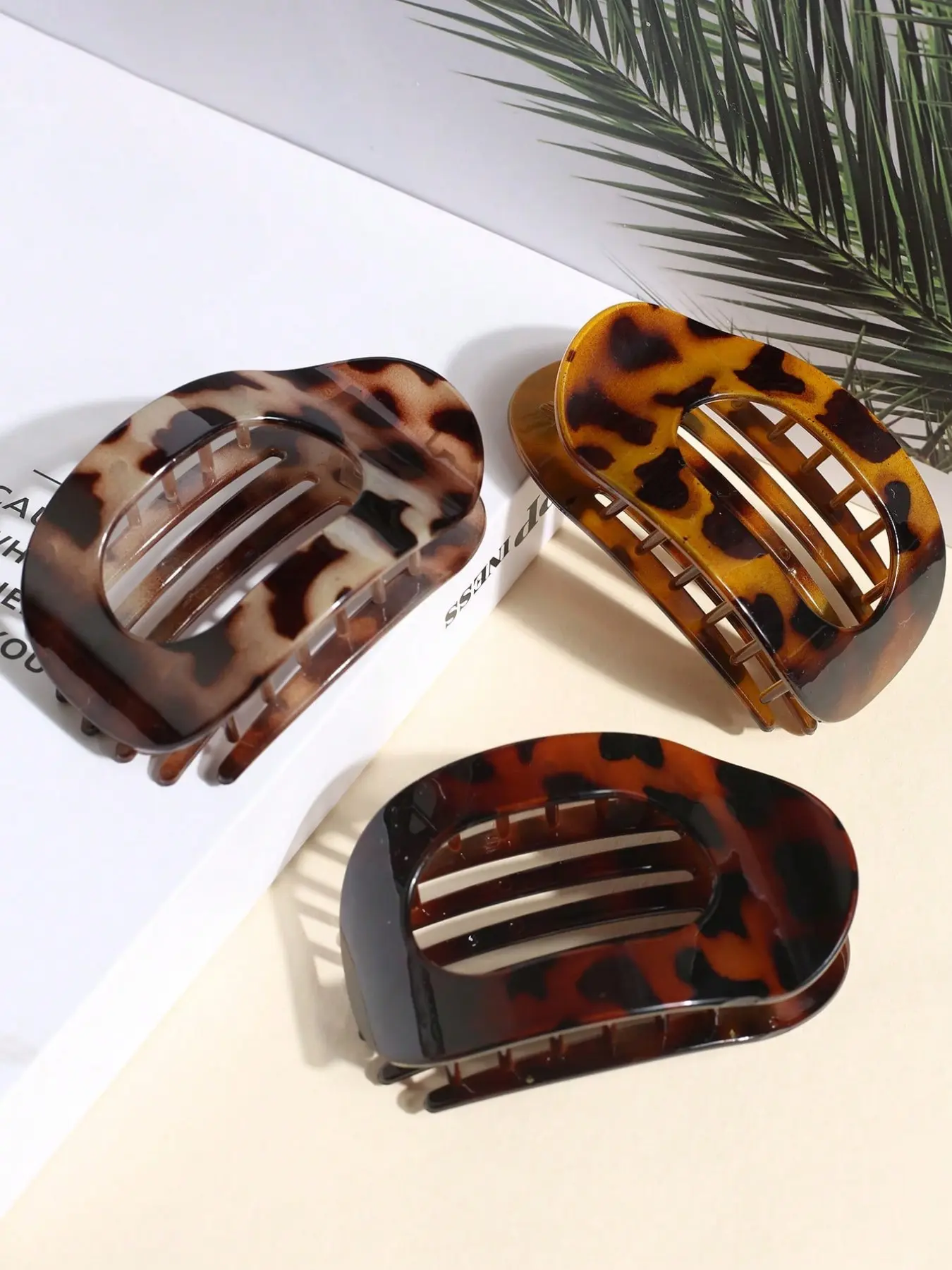 3pcs Women Flat Hair Clips, Suitable For Medium-Thick Hair, Tortoise Shell/Flat Alligator Clips, Sturdy Grip, Comfortable Curved Design, Suitable For Driving, Yoga, Leopard Print, Claw Clips, Hair Claws Set