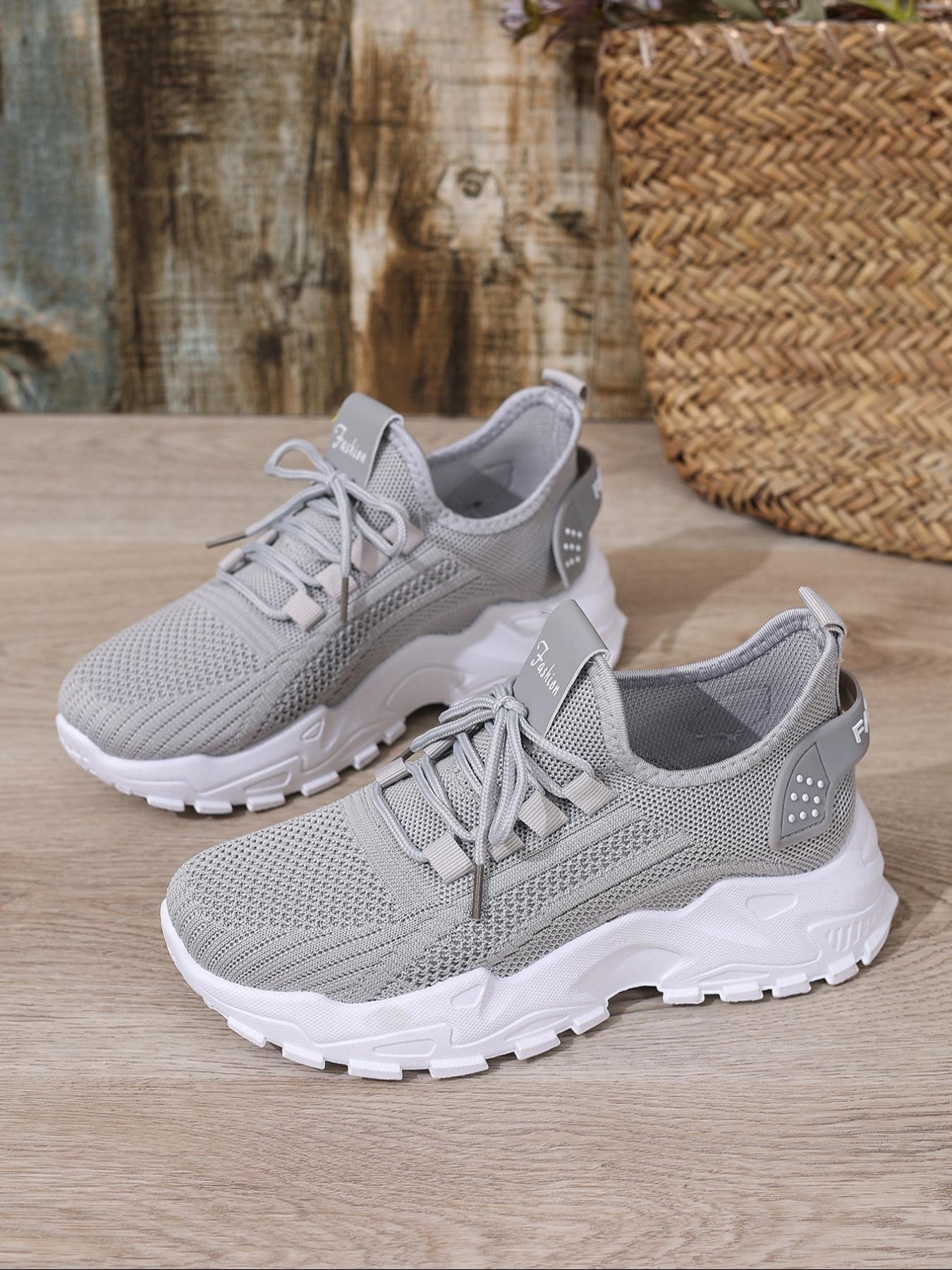 Women's Sporty Lace Up Low Top Sneakers, Casual Comfortable Breathable Running Athletic Shoes, Fashionable All-match Sneakers for Daily Wear