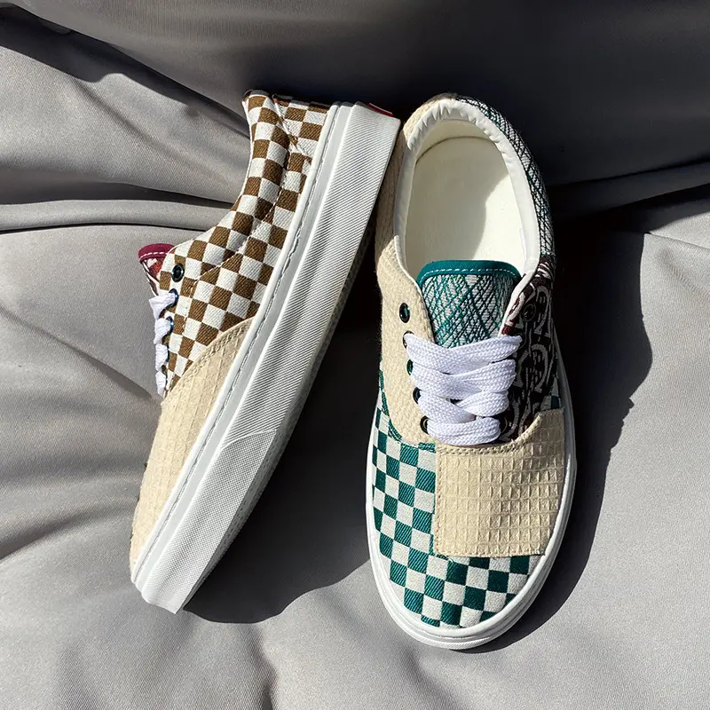 White Plaid Laces Casual Trainers, Low-Top Original Unisex Plus-Size Shoes, Versatile Casual Footwear Direct from Putian Factory