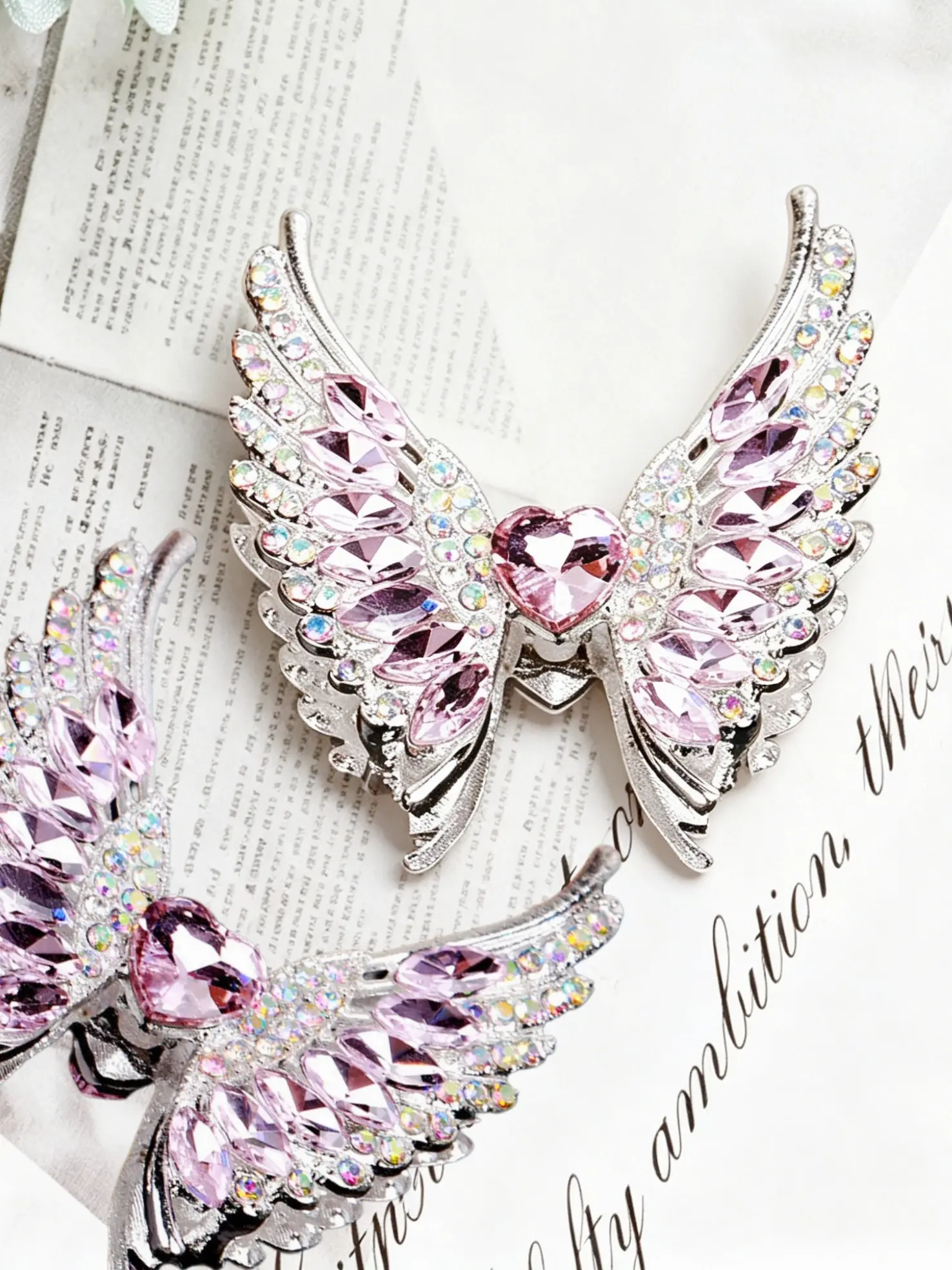 2pcs Heart Wing Rhinestone Alloy Focal Beads for Pens Colorful Wing Fancy Beads for DIY Craft Beadable Pens Bracelet Necklace Earrings Keychain Jewelry Making DIY Beading Accessories Jewelry Making Supplies Decoration Beads