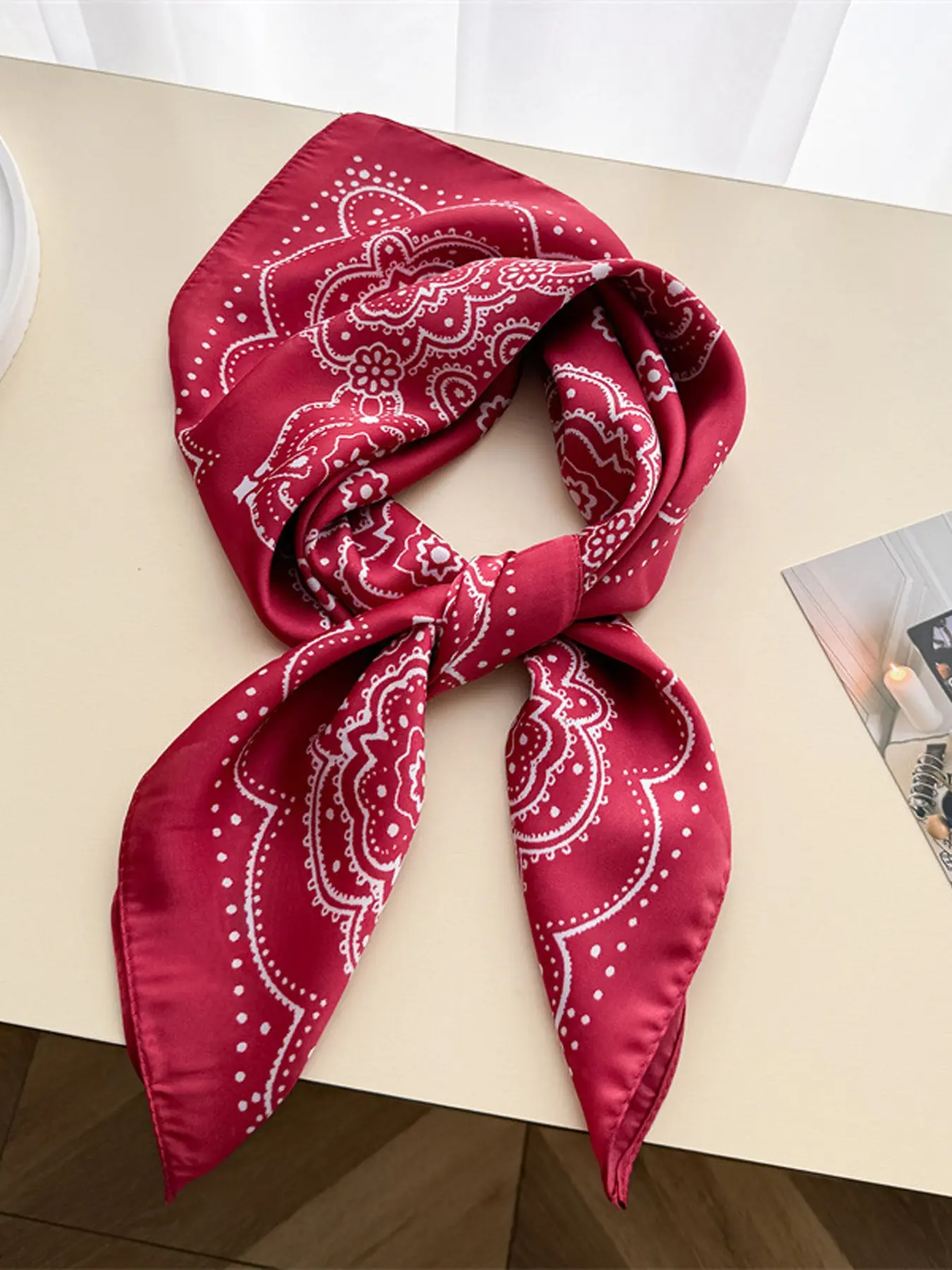 Retro Bandana Floral Lace Border Print Silk Scarf, Boho Style Loose-Fit, Versatile Neck Hair Wrap, Casual Street Fashion Accessory, Boho Floral Scarves