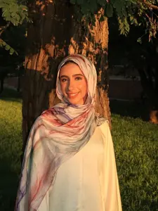Elegant Multicolor Fluid Marble Tie-Dye Pleated Hijab, 70x180cm, All-Season, Fits Long Abaya & Muslim Shawl, Women's Fashion Accessory