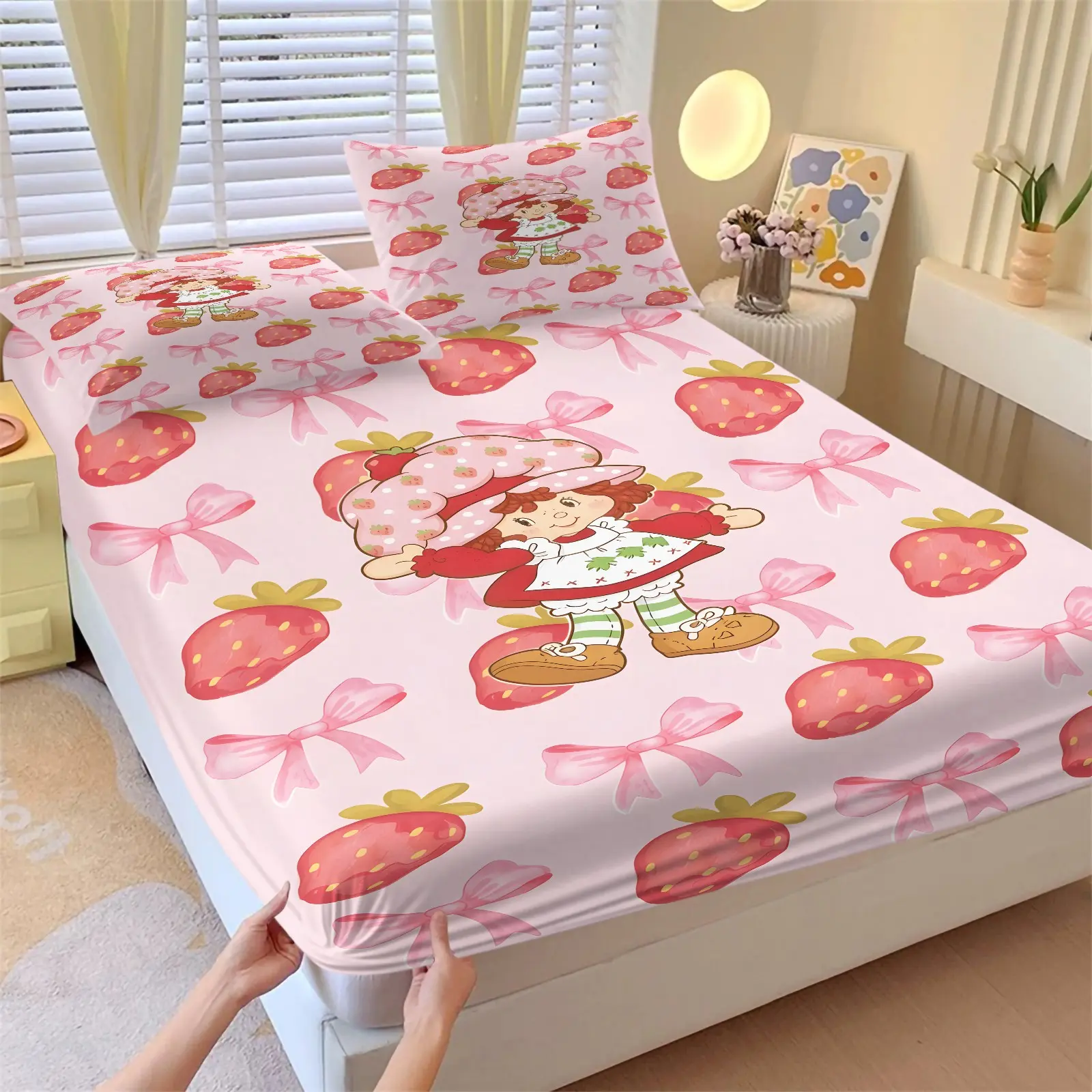 3PCS Adorable Vintage Strawberry Girl Cartoon Print Fitted Sheet Set (1 Fitted Sheet + 2 Pillowcases), Soft Comfortable Breathable Elastic Microfiber Bedding, Non‑Slip Deep Pocket Mattress Protector, Sweet Pastel Girls Bedroom Decor