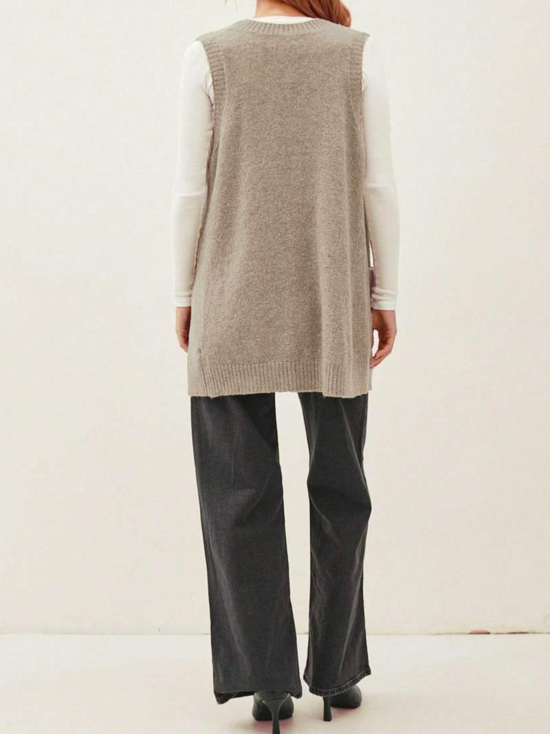 Plus Size Solid Color V Neck Sweater Vest, Casual Sleeveless Knit Top for Daily Wear, Women's Plus Clothing for All Seasons