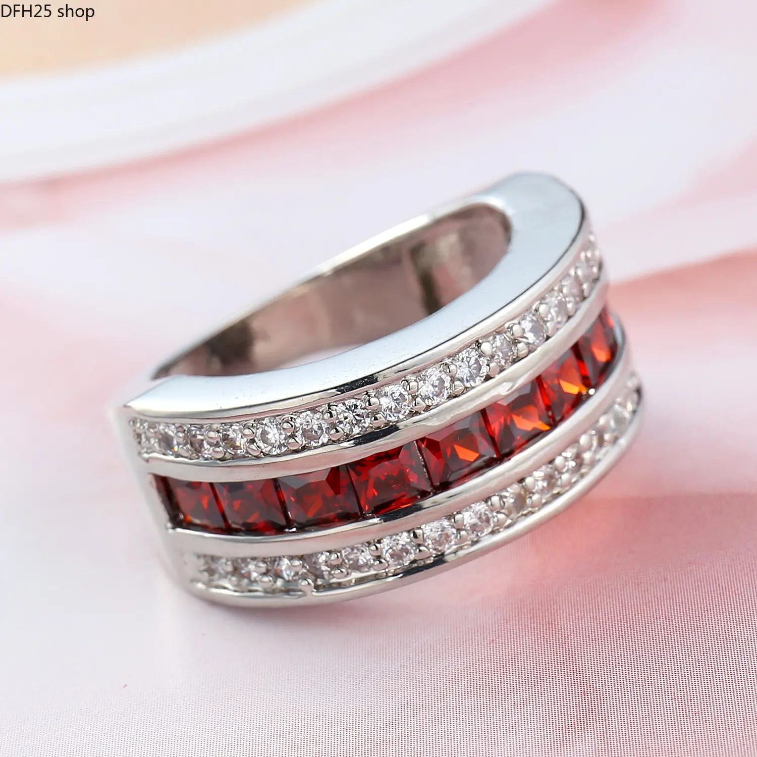 Couple Stainless Steel Ring for Men and Women Daily Wear, Crystal Inlay Band with Smooth Comfort Fit for Matching Jewelry, Casual Styling and Everyday Wear