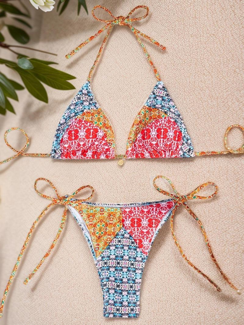 Two-piece Set Women's Sexy All Over Print Halter Neckline Bikini, Sexy Tie Back Halter Triangle Swim Top & Tie Side Swim Bottom for Summer, Bathing Suits, Colorblock Bikini, Padded Bikini Set, Bikinis Sets, Halter Bikini Swimsuit