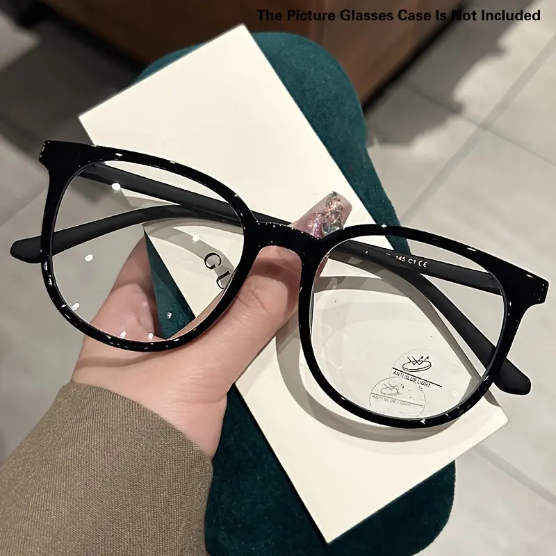 Retro-style fashion glasses with large round frames and clear lenses—suitable as decorative or computer glasses for men and women.