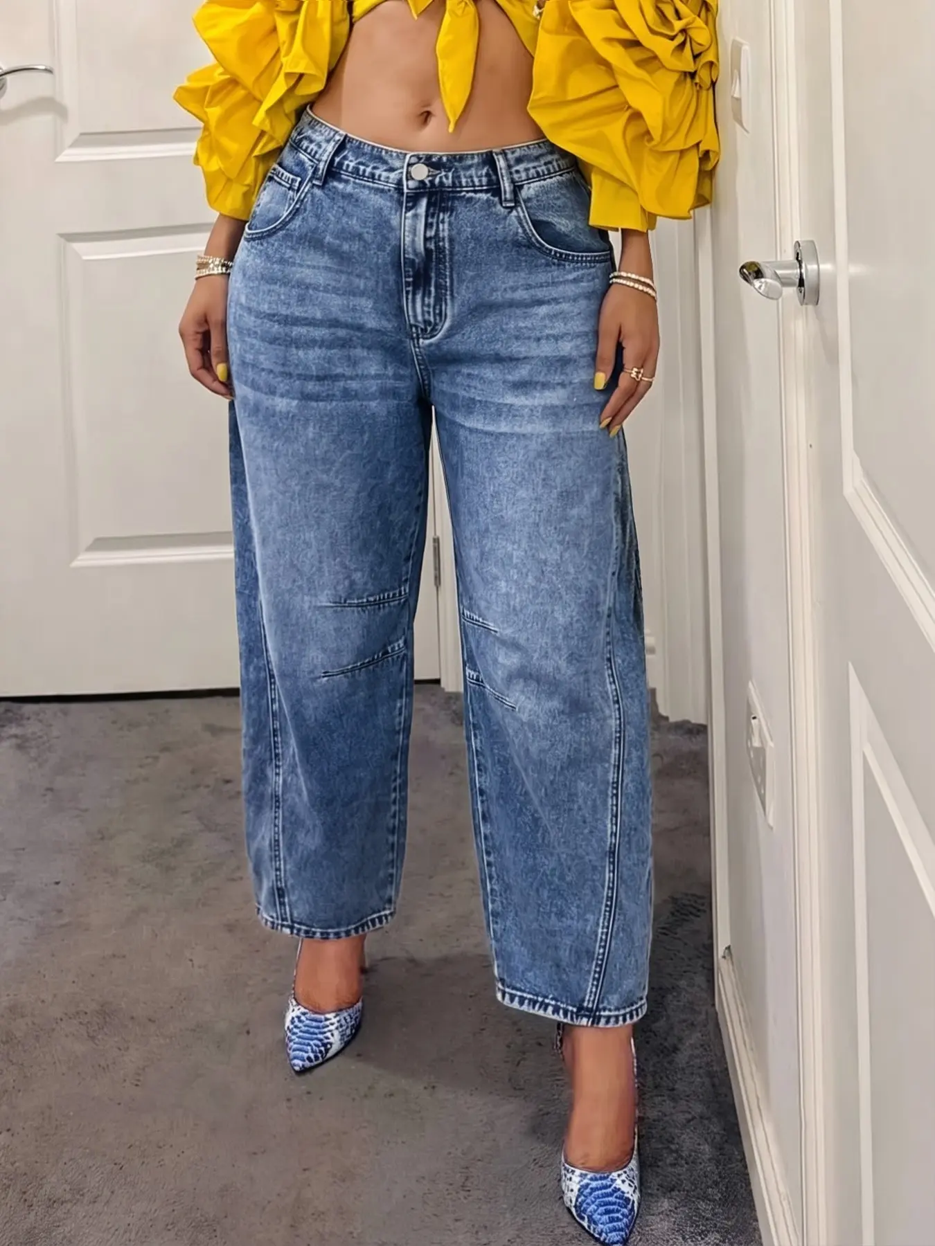 Plus Size Knee Stitched Balloon Cropped Barrel Jeans, Curvy High Waist Stretch Vintage Light Wash Baggy Ankle Denim Jeans