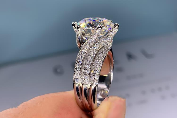 5ct Luxury Moissanite Diamond Ring - 925 Silver plated with 18K gold   Full Diamond Popular Women's engagement wedding Ring ,D-VVS1, GRA, J088