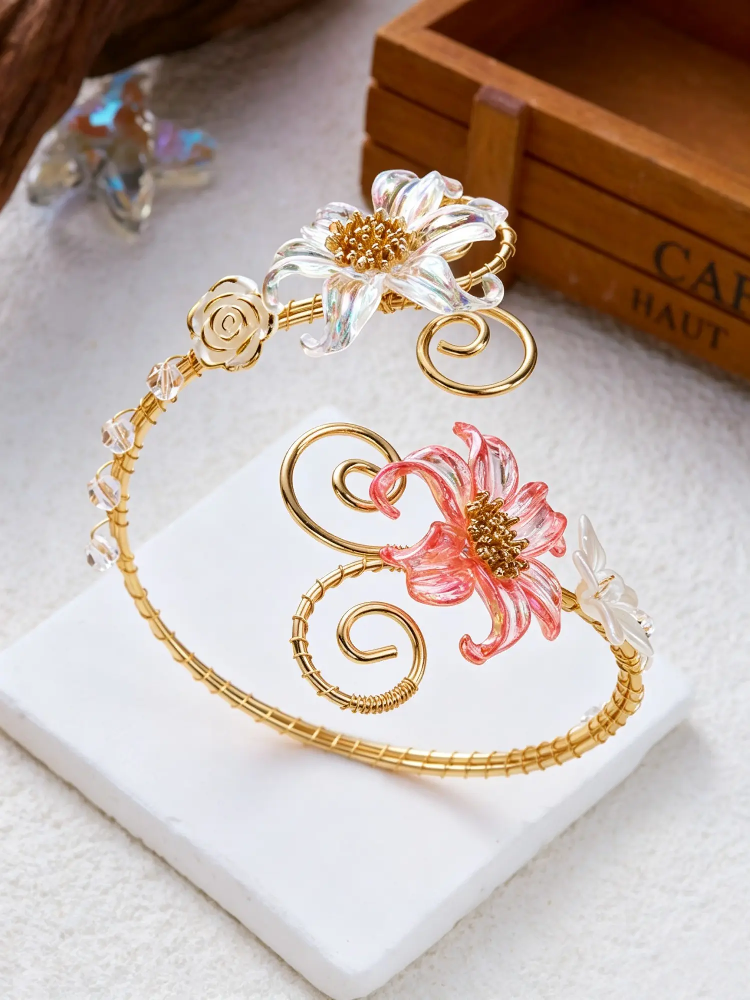 Boho Spiral Flower Arm Ring, Handmade Adjustable Floral Bracelet, No Piercing, Perfect for Parties and Dancewear