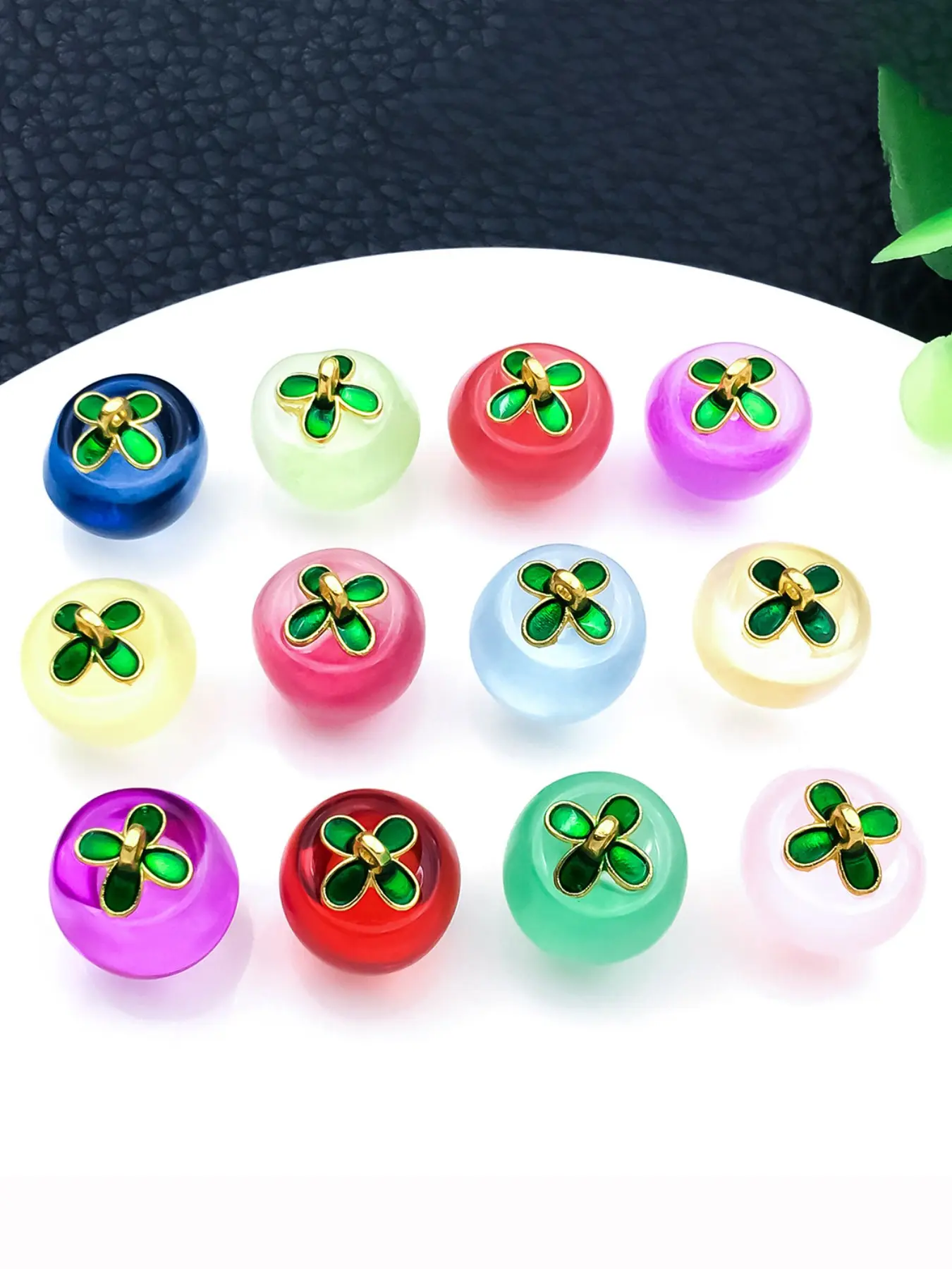 10/12pcs Transparent Glass Three-Dimensional Green Leaf Apple Pendants DIY Jewelry Making Charms Accessories Women's Necklace Keychains