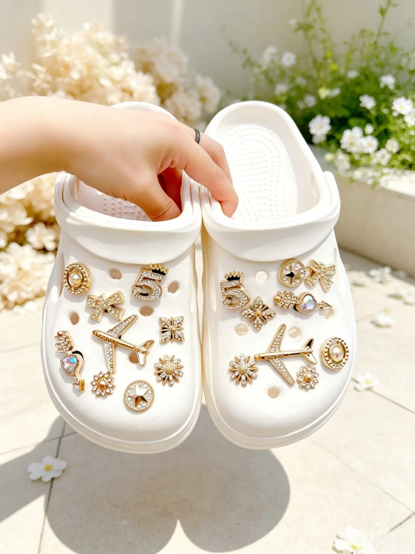18 Pcs Cute Sandal Accessories DIY Detachable Shoe Decorations for Women, Fun Personalized Footwear, Perfect Gift for Festivals and Parties