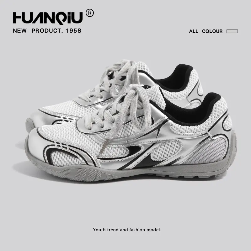 HUANQIU Silver Retro Dad Shoes, Unisex Couple Shoes, Breathable Mesh Thin Flat Casual Running Shoes, Millennial Style Silver Lightweight Non-Slip Commuter Sports Shoes, Versatile Couple Shoes for Students