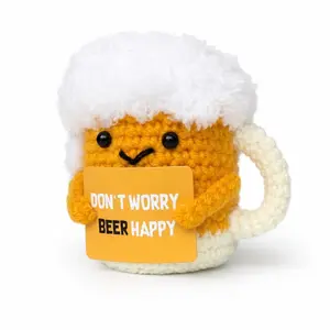1pc A Handmade Crocheted Beer Mug Gift, Complete with An Inspirational Card. This Mini And Exquisite Crocheted Beer Mug Desktop Toy Is A Cute And Positive Handmade Ornament, A Fun Gift For Friends, Colleagues, And Beer Lovers.