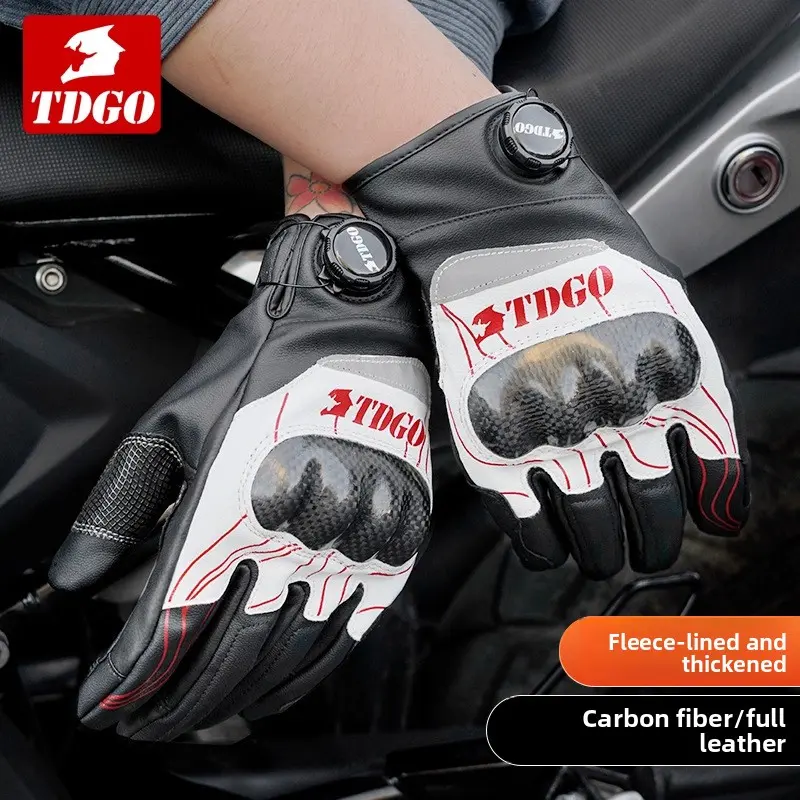 Winter velvet motorcycle riding gloves, four-season universal carbon fiber anti-drop touch screen men's and women's riding gloves