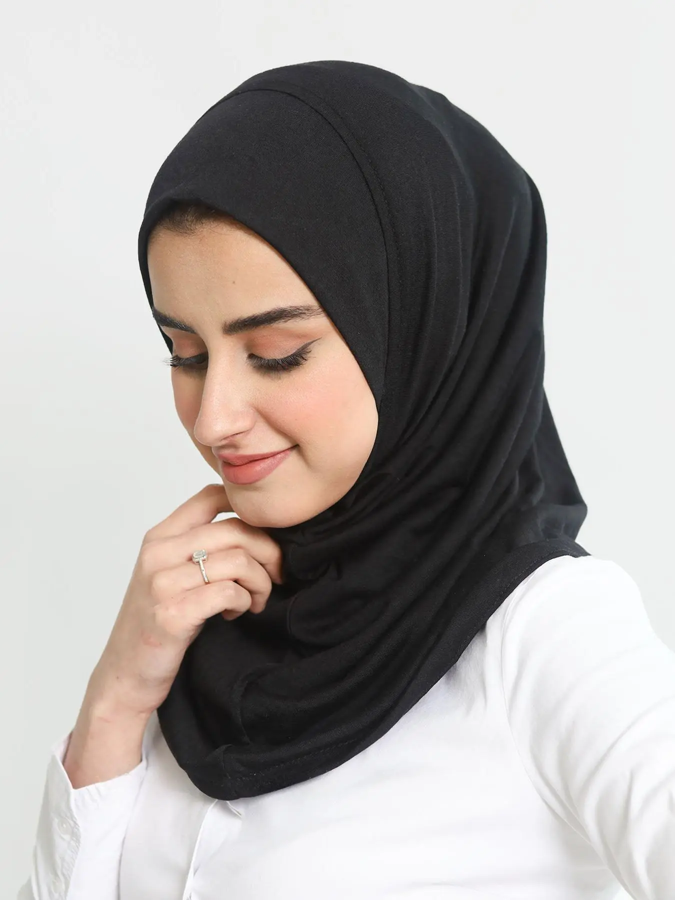 1pc Lazy Headwrap Casual Hijab for Women, Soft Breathable Jersey Hijab, Modest Wrap Design, All Seasons Long Shawl, Muslim Fashion, Modesty Hijab Wrap, Head Scarf