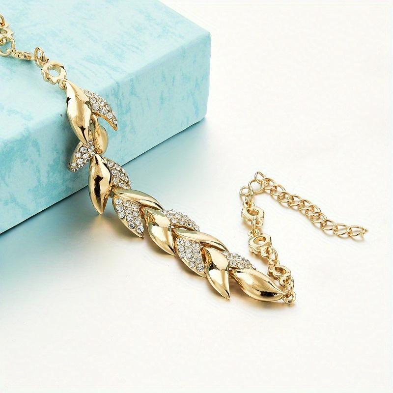 High-Quality Gold-Tone Twist Bracelet with Inlaid Rhinestones, Elegant & Versatile Accessory for Daily, Party, Wedding, and Special Occasions