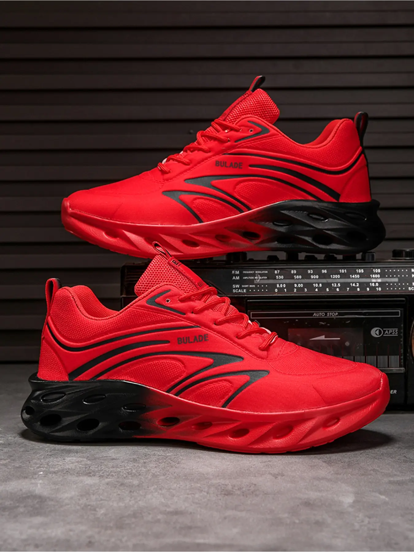 A Pair of Fashion Men's Gradient Blade Sole Dad Shoes, Breathable Mesh Sneakers, Hollow Thick Sole Shock Absorbing Running Shoes, Trendy Versatile Casual Athletic Trainers