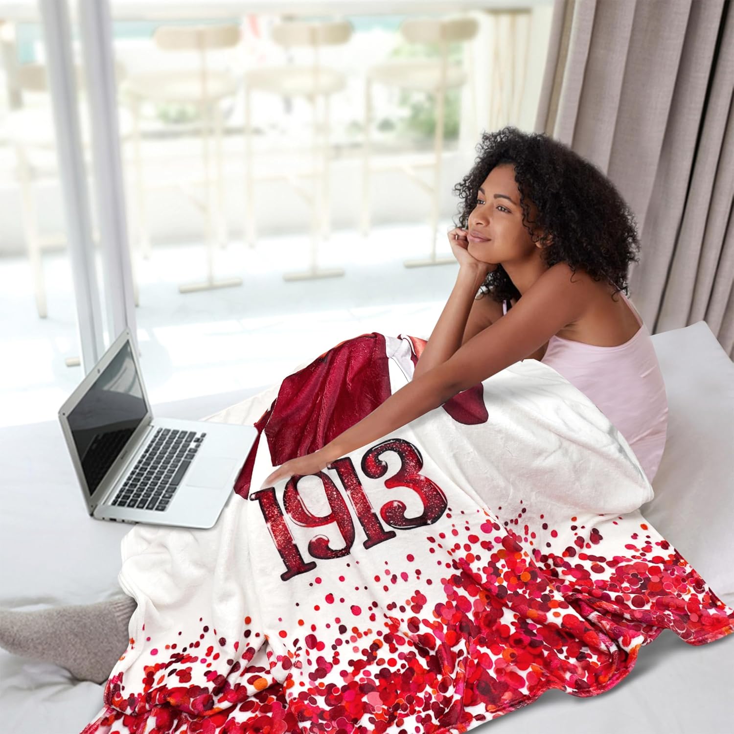 1913 Sorority Gifts for Women Girls Sister Super Soft Cozy Throw Blanket DST Blankets