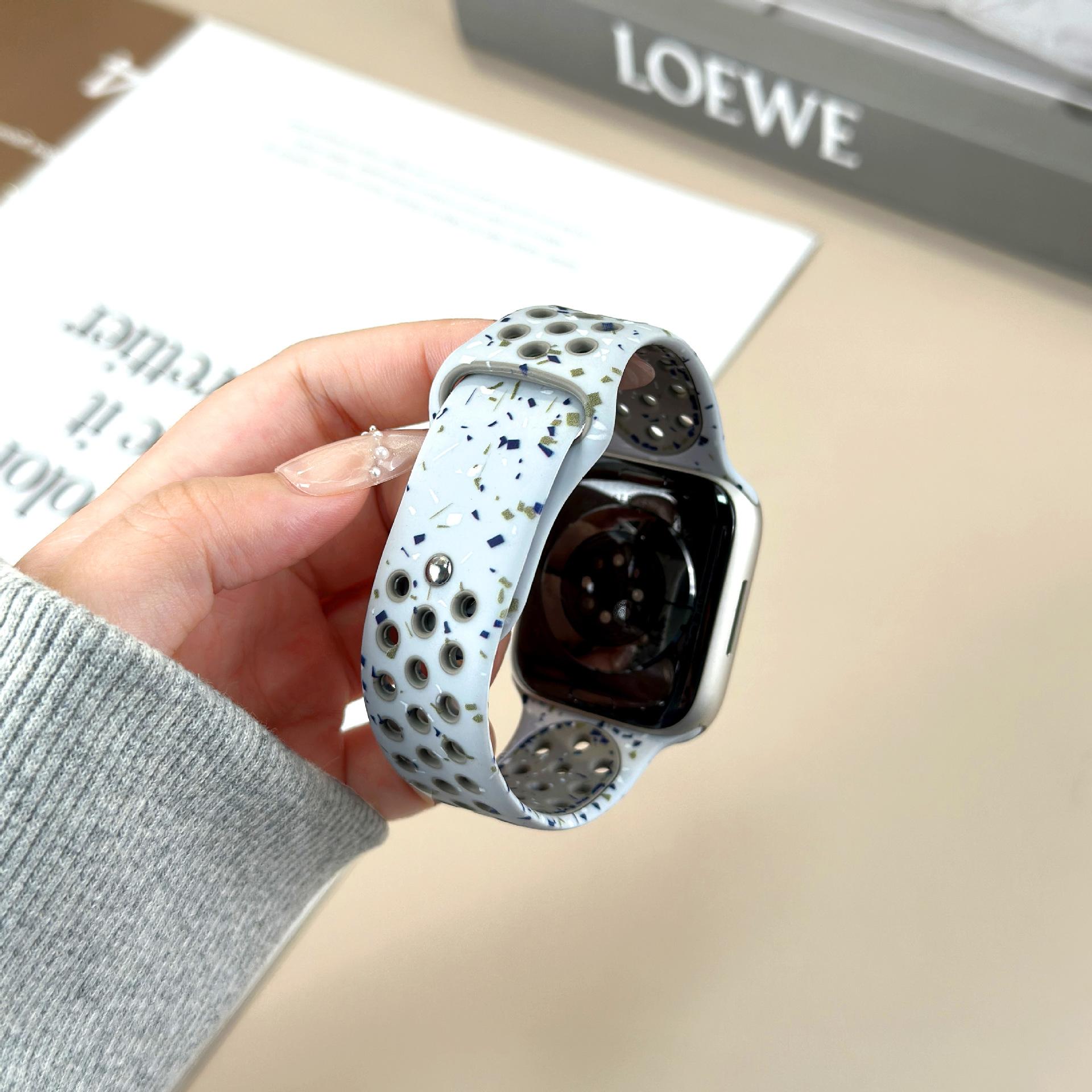 Colorful Dual-Color Silicone Watch Band, Dot Pattern Soft Waterproof Sport Replacement Strap for Smart Watch, Skin-Friendly Breathable Silicone Wristband for Men Women