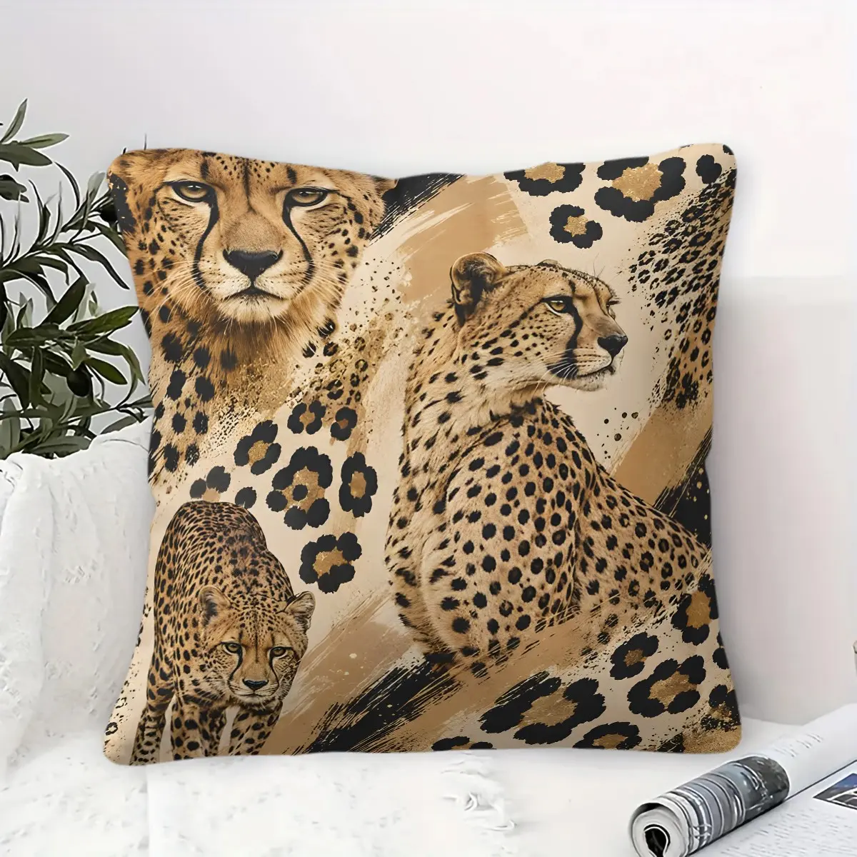 Vintage Gold Cheetah/Leopard Print Accent Pillow – Luxurious Wildlife-Style Throw Pillow – Stylish Boho Sofa Decor – Soft & Comfortable Cushion – Gift for Women and Wildlife Lovers Decorative Cushion (1 Piece, Insert Included)