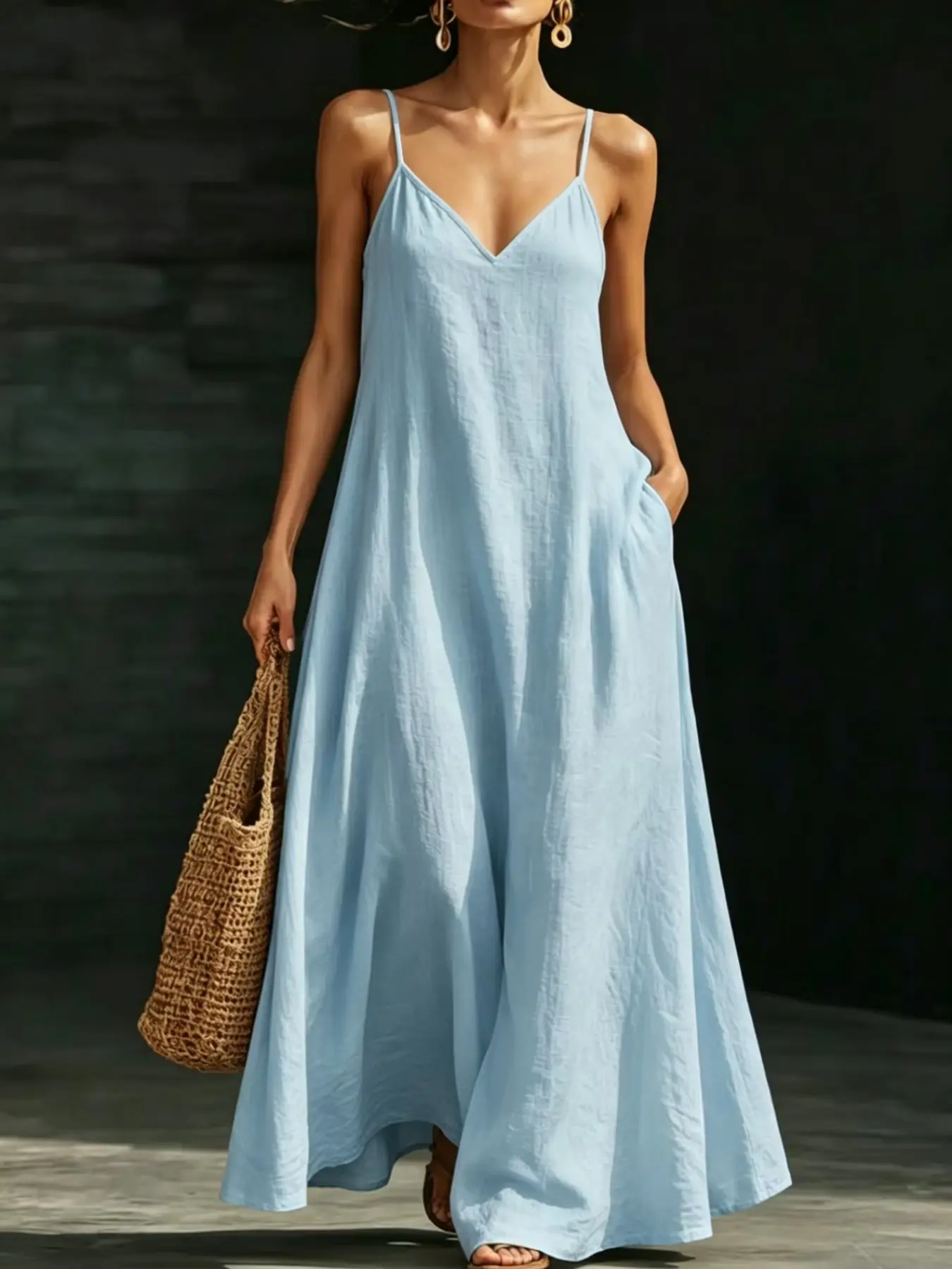 Summer New Korean Style Loose Fit Soft Skin-Friendly Spaghetti Strap A-Line Dress, V-Neck Waist-Slimming Solid Color Long Dress for Women, Beach Holiday Dress
