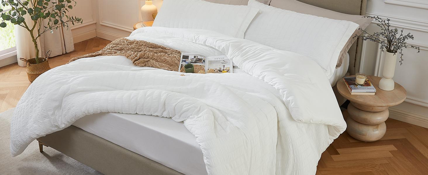 SkyBlue Twin/Twin XL Comforter Set - 2 Pieces Seersucker Lightweight Bedding Comforter Sets (1 Soft Comforter & 1 Pillowcase) - All Cozy Bed Sets for Men SkyBlue Twin/Twin XL Comforter Set - 2 Pieces Seersucker Lightweight Bedding Comforter Sets (1 Soft Comforter & 1 Pillowcase) - All Cozy Bed Sets for Men