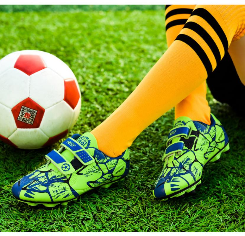 2026 football shoes with Velcro fasteners, large size, for children, boys and girls, with long and short spikes, suitable for primary and secondary school competitions and training, unisex