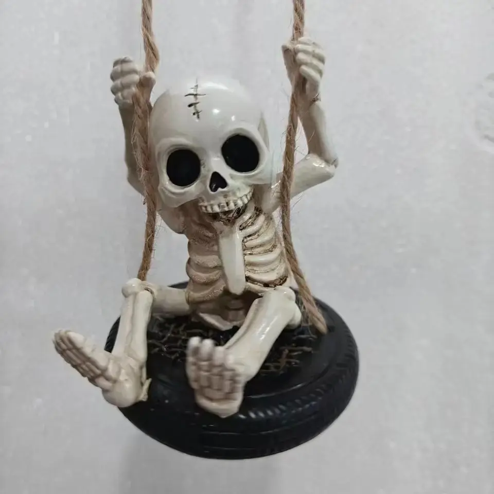 Halloween Skull Tire Decoration, Gothic Garden Ornament, Hanging Skeleton Decor, Traditional Style, Home Atmosphere Enhancer