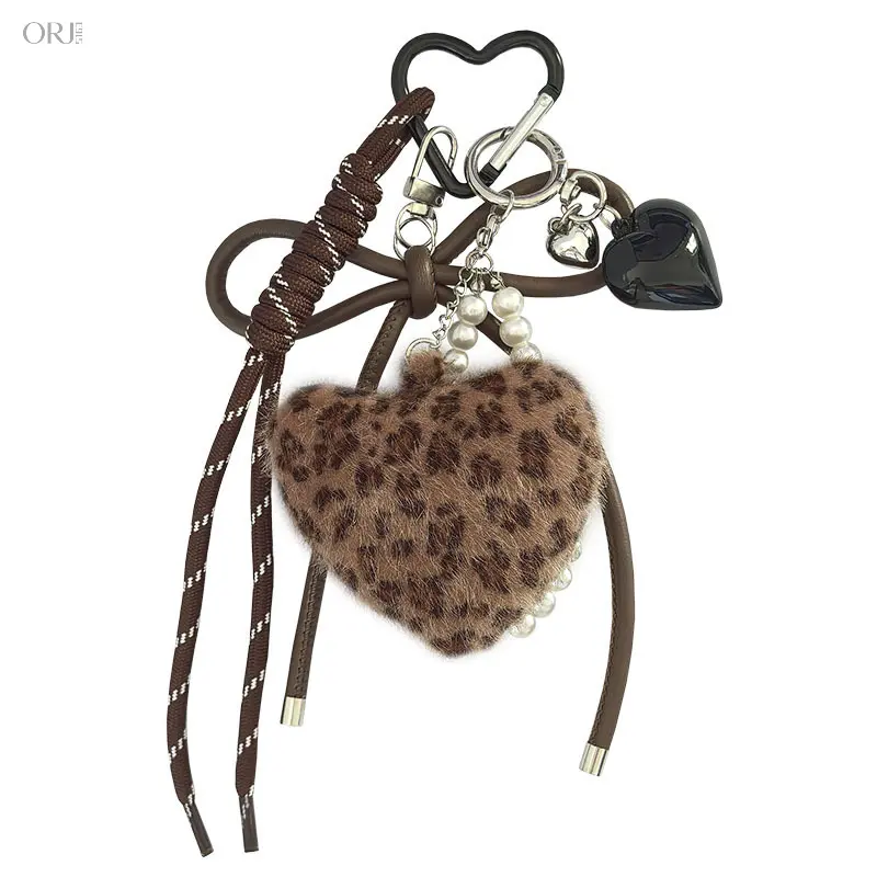 Leopard Plush Heart Bag Charm, Braided Rope Pom‑pom Keychain for Women, Exquisite Hanging Ornament, Cute Small Gift for Christmas Holiday Present