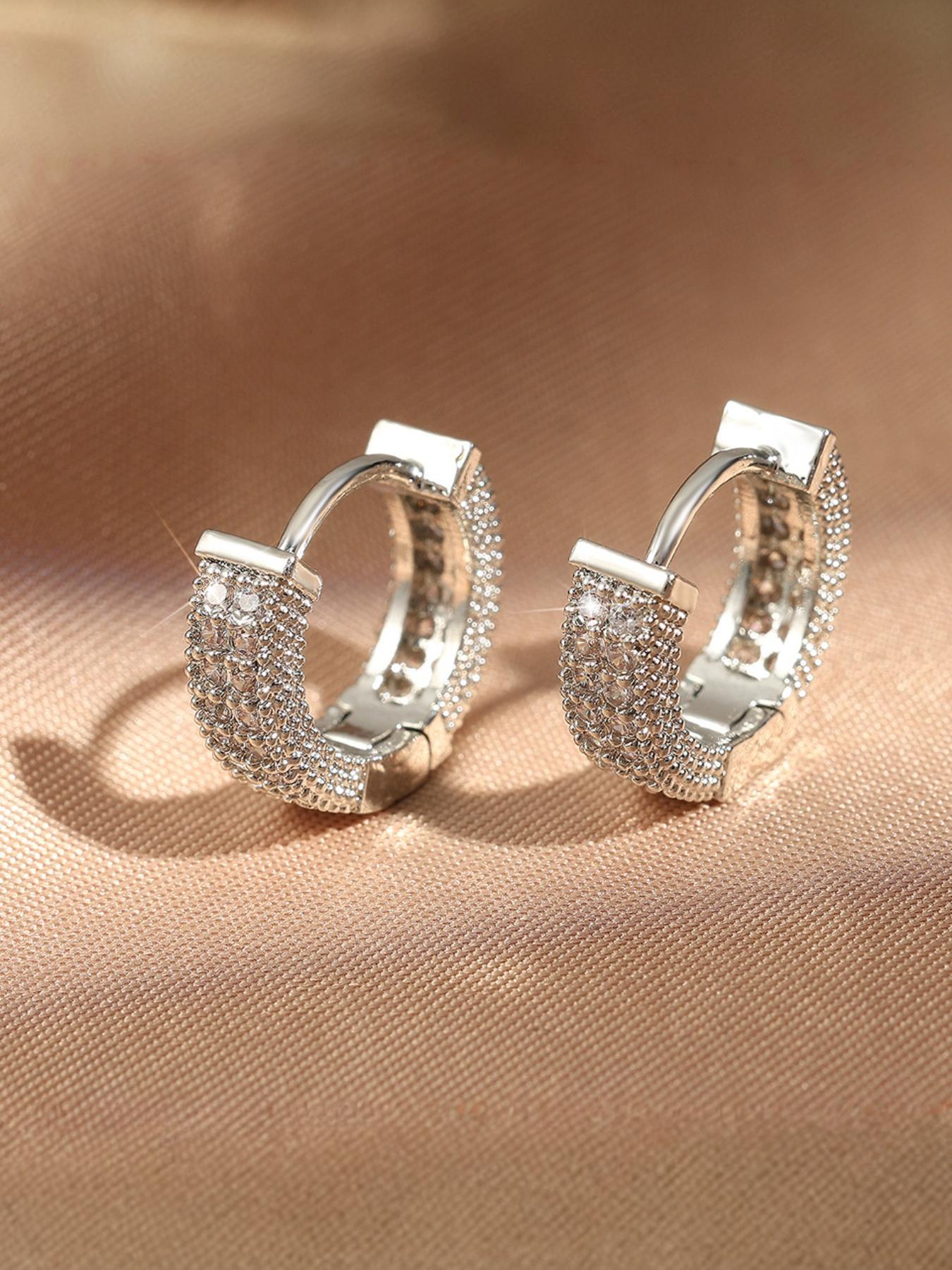 Golden/silver Color Earrings, Fashionable Casual Rhinestone Earrings, Plain Style, Metal Chain Material, All Seasons Jewelry