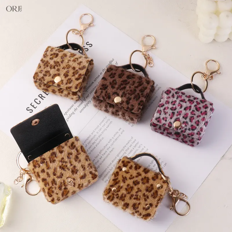 Y2K Sweet‑Cool Retro Leopard Flocked Mini Pouch, Heart DIY Keychain Bag Charm, Trendy Personalized Earphone Storage Pouch for Daily Accessory