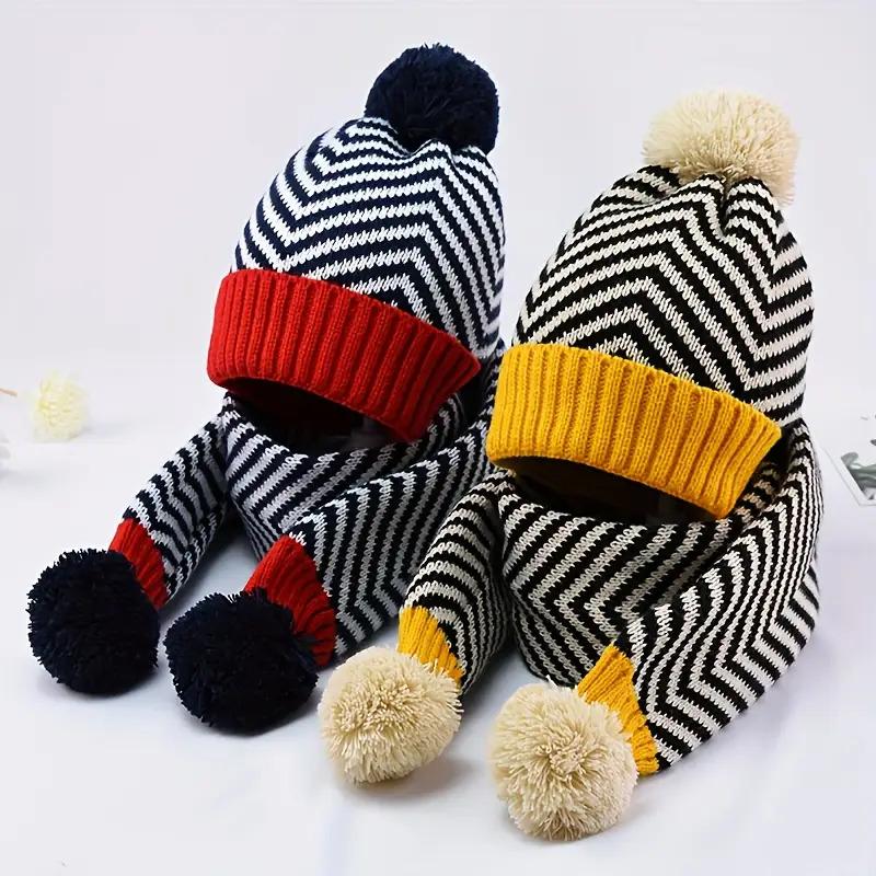 A Two-Piece Thermal Outfit Featuring a Striped Design, Stretchy Fit, Made of 100% Polyester, Hand Wash Only, Unisex Three-Piece Set Available in Multiple Colors, Suitable for Everyday Casual Wear, Parties, And for Autumn, Winter, Christmas, Halloween, And