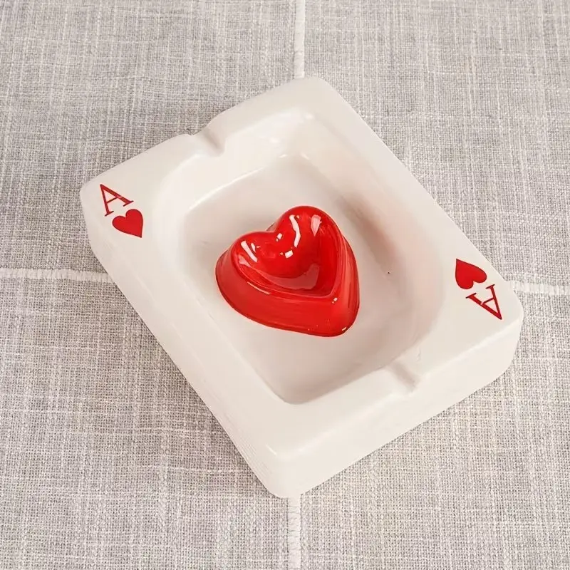 Creative Poker Ceramic Ashtray, Simple Fashion Clean Ashtray, Portable Home Office Desk Ashtray, Office Desk Gift Ashtray, Decor