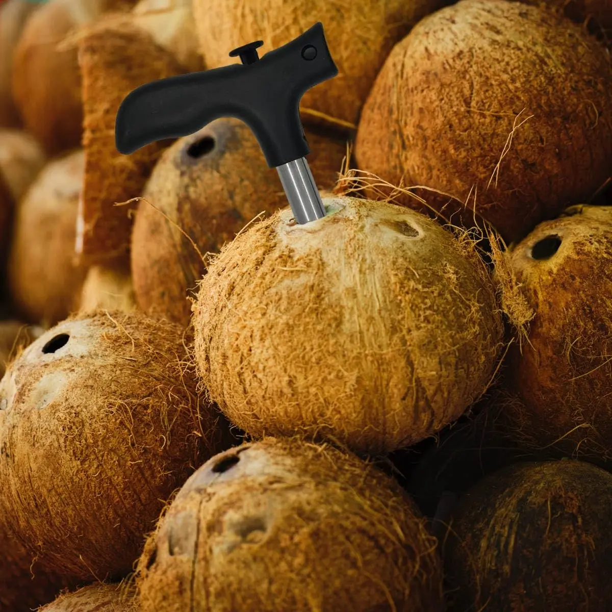 Stainless Steel Coconut Shell Opener Tool, with Straw Hole, Safe and Easy to Use, Ideal for Opening and Mature Coconuts