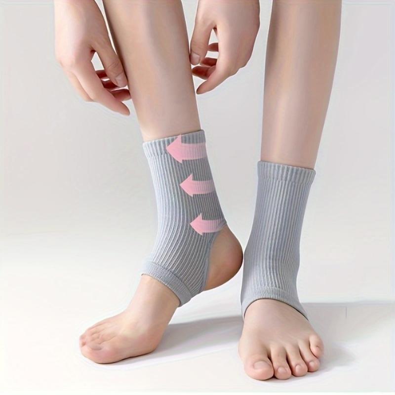 2pcs Compression Ankle Support Socks - Knitted Ankle Braces for Men and Women - Breathable, Moisture-Wicking Yoga Socks