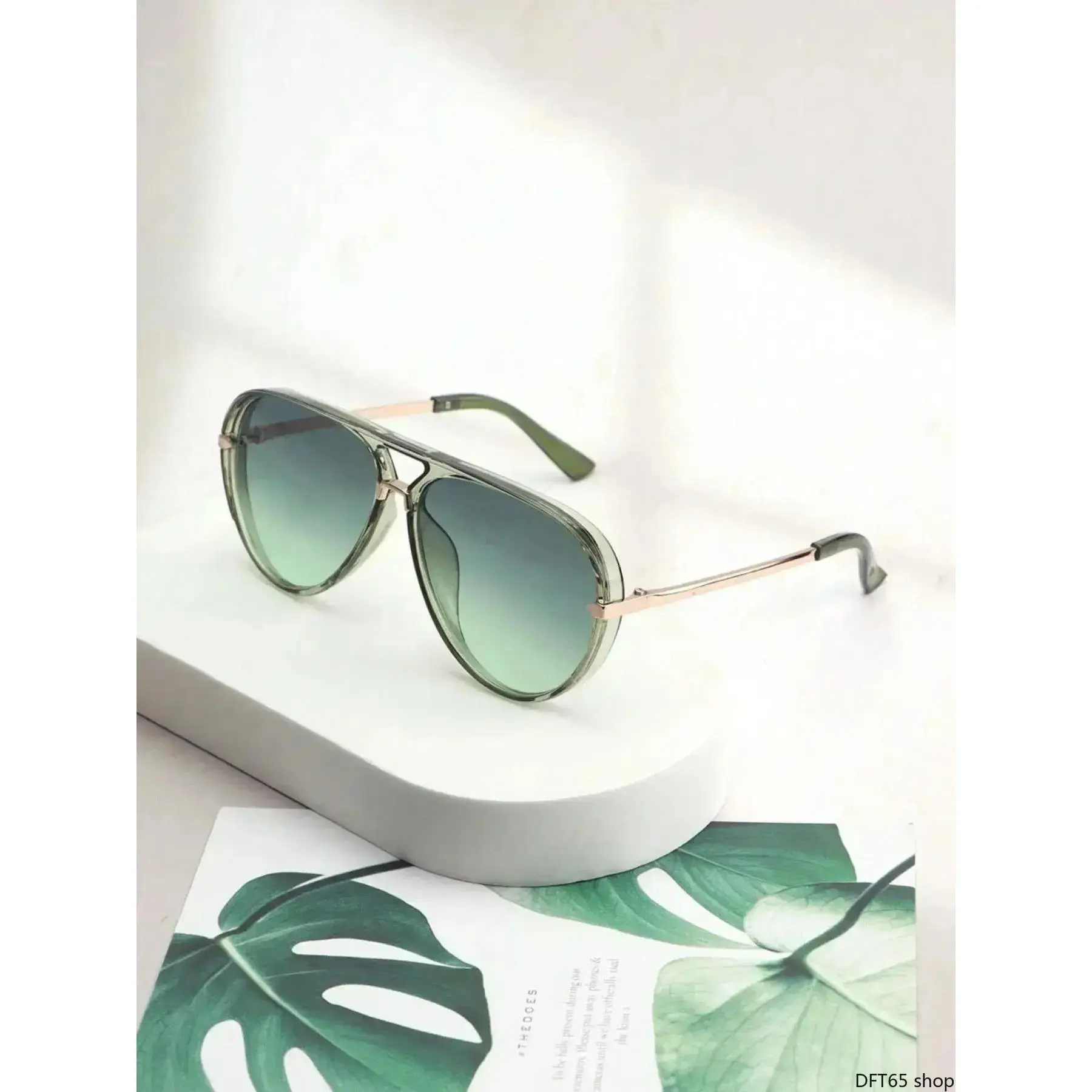 Vintage Aviator Sunglasses with Gradient Ombre Lenses, Unisex Thin Metal Frame, Lightweight Comfort Fit with UV Protection for Driving, Aviator Silhouette, Gradient Lenses