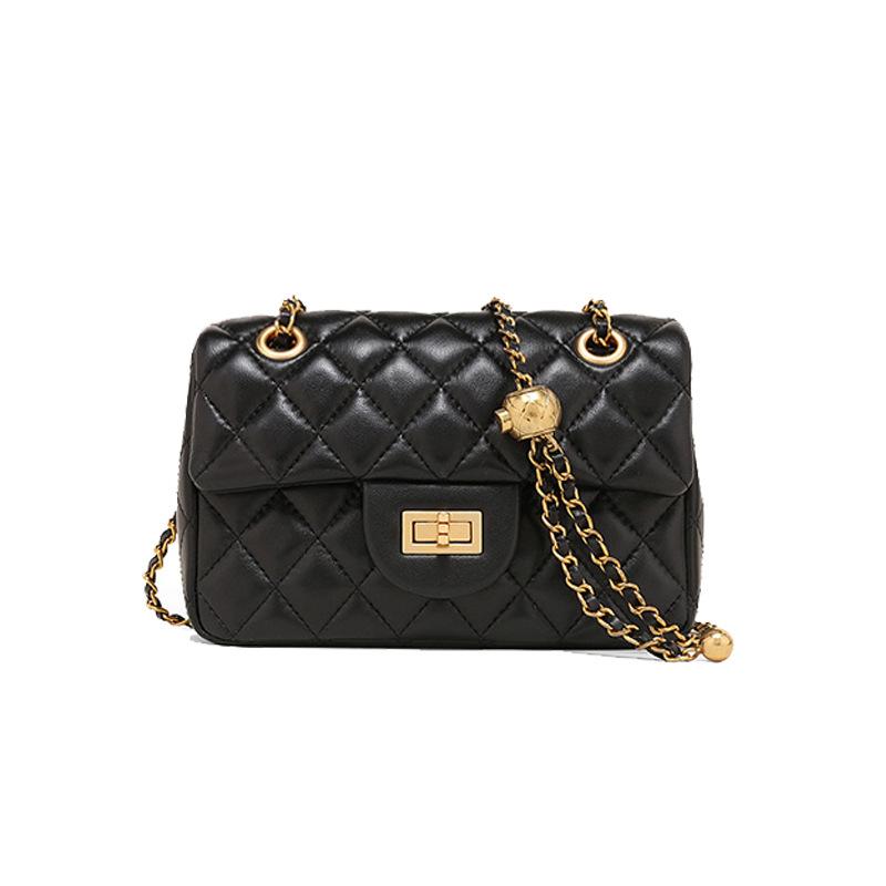 2026 Diamond Pattern Chain Women's Bag Sheepskin Genuine Leather Shoulder Crossbody Bag New Spring Model Versatile Light Luxury