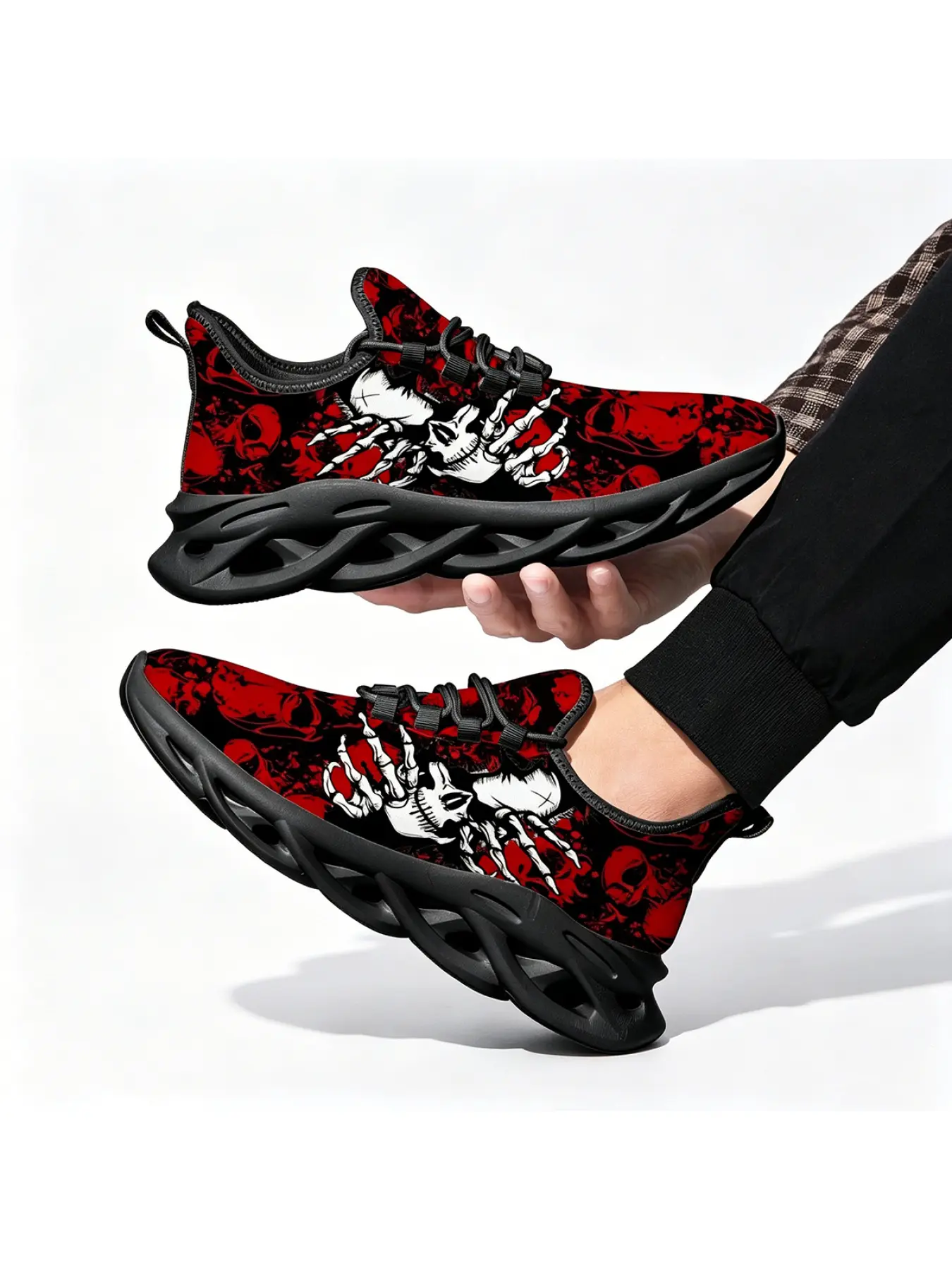 Cool Skull Theme Red Black Color Scheme Design Adult Men'S Lace Up Walking Shoes Casual Comfortable Breathable Outdoor Man Woman Wear Resistant Cushion Shoes Birthday Gift
