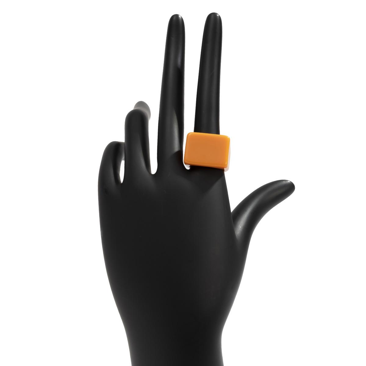 Trendy Colorful Acrylic Plain Ring Geometric Square Wide Resin Band Fashion Minimalist Jewelry for Women Men