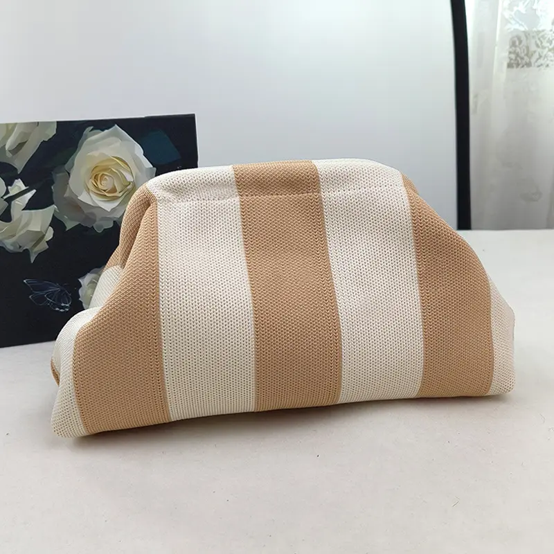 Thick Stripes [Light Khaki + Meter]