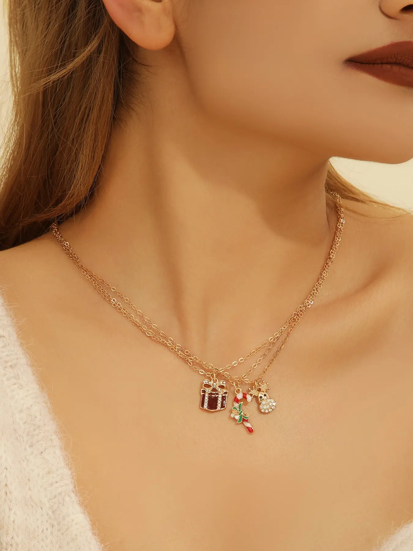 Christmas Pendant Necklace Set, 3 Pieces Santa Stick & Reindeer & Gift Box, Punk Style, All Seasons, Perfect for Christmas Parties