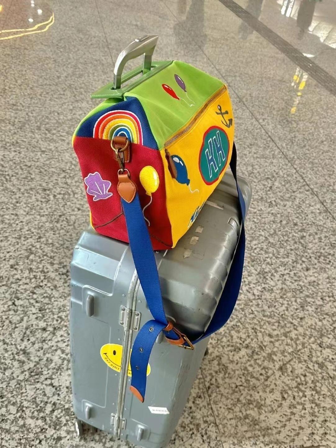 Y2K Cartoon Shoulder Bag Anime Underarm Funny Crossbody Tote Bag Cute Canvas Messenger Zip Handbag Kawaii Travel Bag Storage Bag