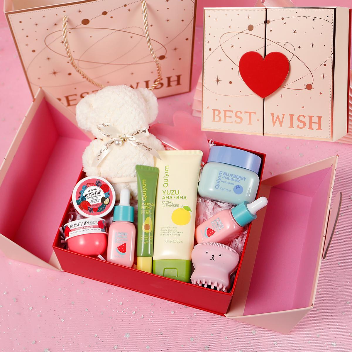 Fruit Themed Skin Care Gift Box, Spa Gift Set, Moisturizing Set, Skin Rejuvenating Set, 1 Box Moisturizing Skin Care Kit, Including Facial Cleanser, Eye Cream, Facial Serum, Face Cream, Bear Towel, Scraper, Brush