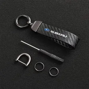 Carbon Fiber Texture Metal Keychain, Creative Key Accessory for Men and Women, High-Quality Key Ring for Subaru Models