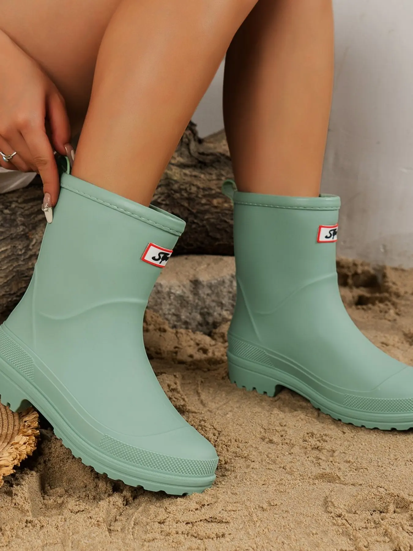 Women's Mid-Calf Rain Boots, Simple Solid Color Slip-On Design, Sporty Style, All Seasons, PU Upper, Rubber Sole, Daily Wear, Pull On Boots