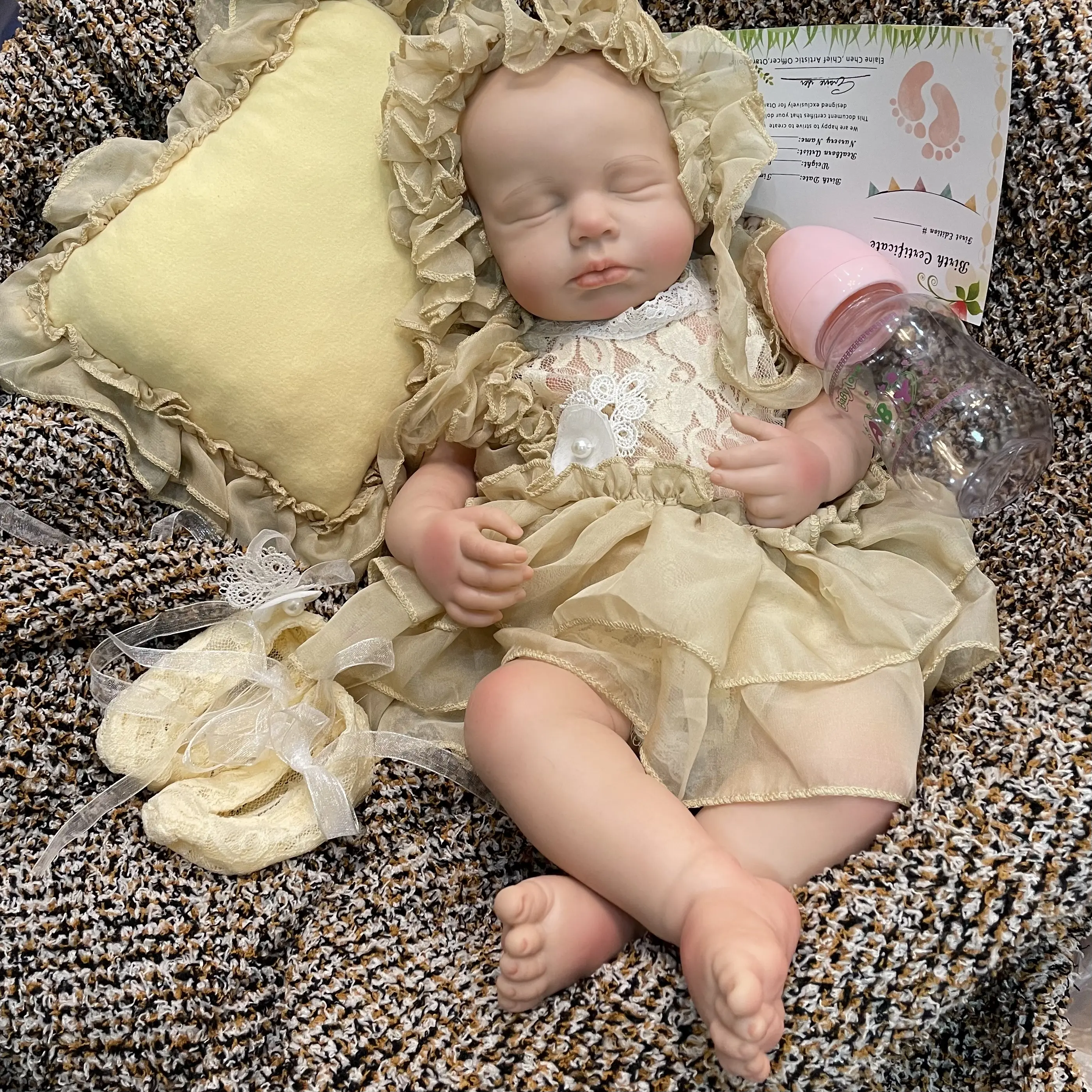 18-Inch Full Body Soft Silicone Reborn Doll, Ultra Realistic Reborn Look Newborn Baby Doll for Role Play with Toy Accessories & Gift, Bath Safe