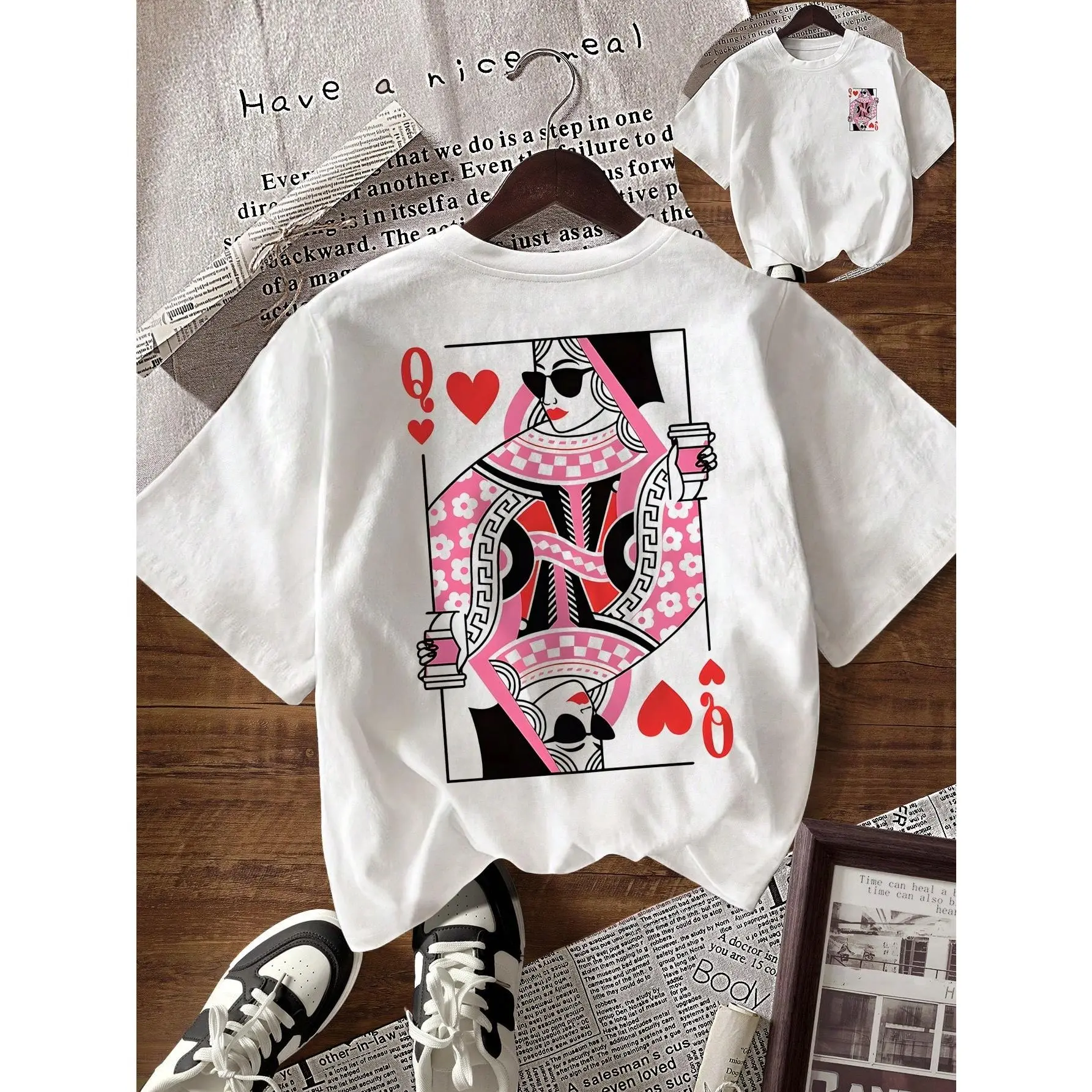 Oversized Graphic T-Shirt for Women, Queen of Hearts Print Soft Cotton Round Neck Short Sleeve Streetwear Top, Shortsleeve, Tshirt, Street Wear