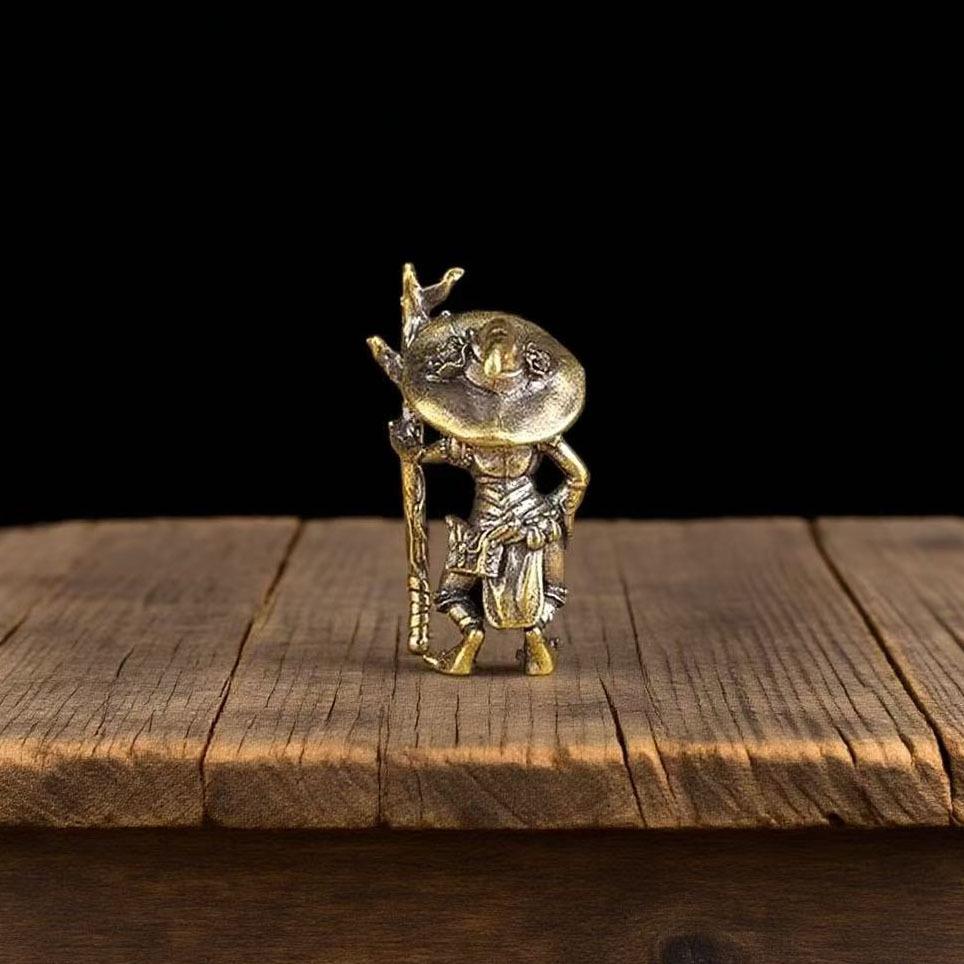 Brass Frog Wizard Statue, Guardian Mage Frog Figurine Desk Decor, Fantasy Bronze Sculpture Home Office Ornament, Lucky Toad Collectible, Aesthetic Cottagecore Bookshelf Zen Room Decor Gift for gifting collectors