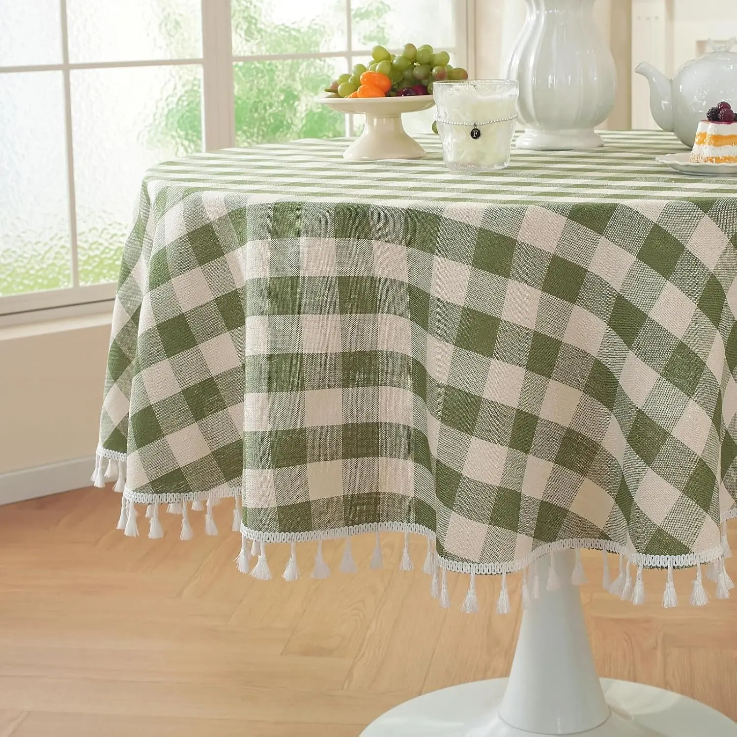 Green Checkered Spring 60" Round Tablecloth (Fits 30-48" Table) Washable Buffalo Plaid Table Cloth with Tassel Cotton Linen Gingham Table Cover for Home Decor, Green, Round